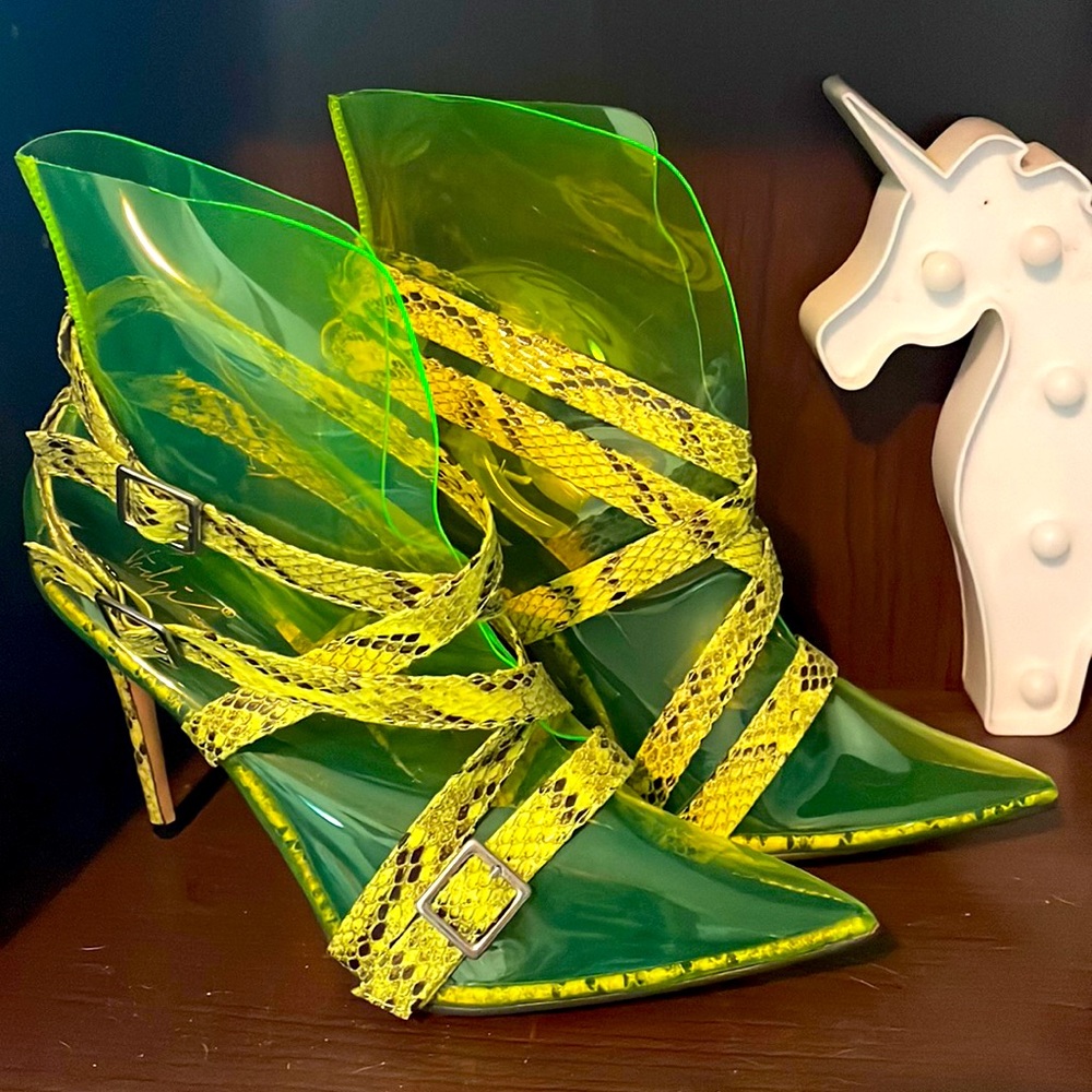 Neon Green Snake Skin Stiletto Designer Boots Unique and Rare European Heels NEW